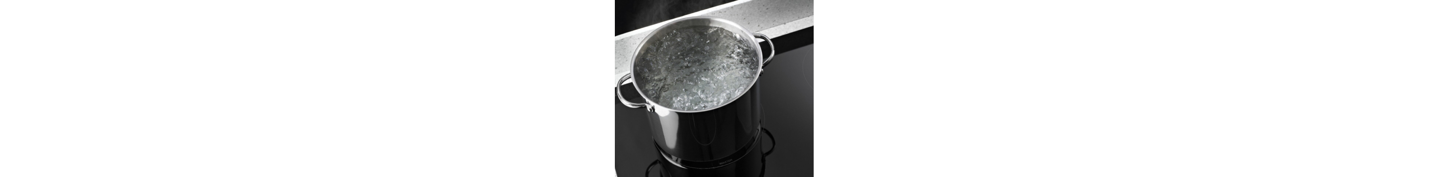 A boiling pot of water on a Whirlpool® Induction Cooktop