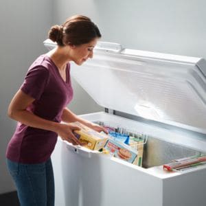 Whirlpool mini fridge freezer not freezing 2025