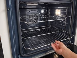 Electric sales oven smoking