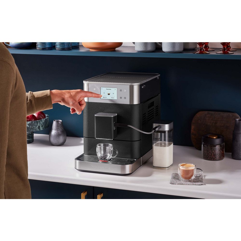 Kitchenaid Coffee machine 5KES8557EBK Truffe noire Lifestyle Detail