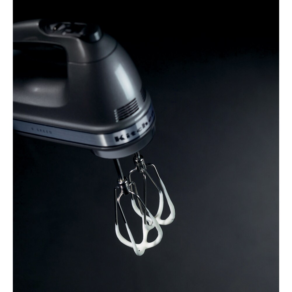 Kitchenaid Hand mixer 5KHM9212ECU Contour silver Lifestyle Detail