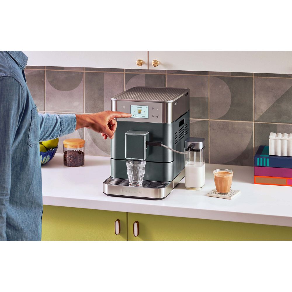 Kitchenaid Coffee machine 5KES8557EBK Truffe noire Lifestyle Detail
