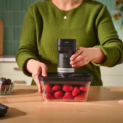 Kitchenaid SDA Accessory 5KVSRCA6  Lifestyle Frontal Open