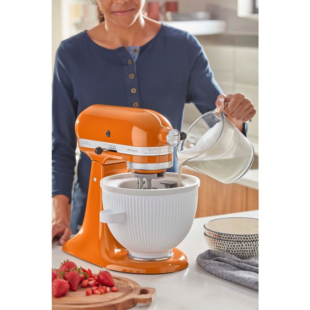 Kitchenaid SDA Accessory 5KSMICM Weiss Lifestyle