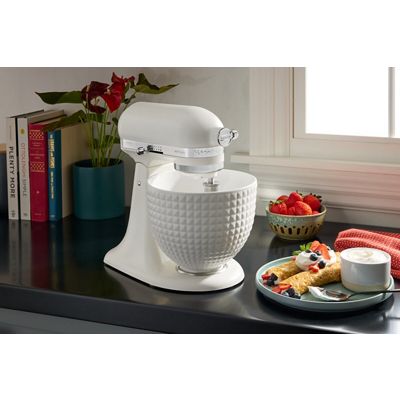 Kitchenaid Food processor 5KSM156CXEPL Porcelain White Lifestyle