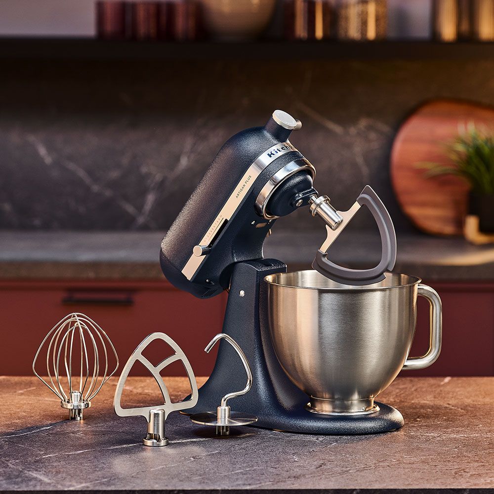 Kitchenaid Food processor 5KSM50PKVEWB Wild Blueberry Lifestyle