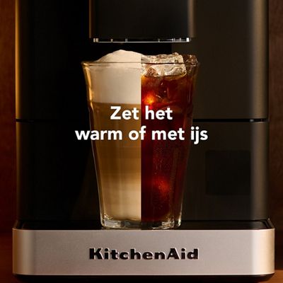 Kitchenaid Coffee machine 5KES8453EBM Matzwart Lifestyle