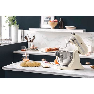 Kitchenaid Food processor 5KSM185PSEAC Crème Lifestyle