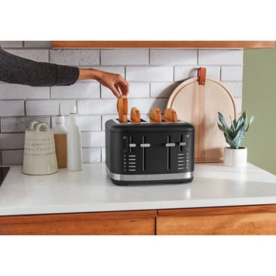 Kitchenaid Toaster 5KMT4109BBM Matte black Lifestyle