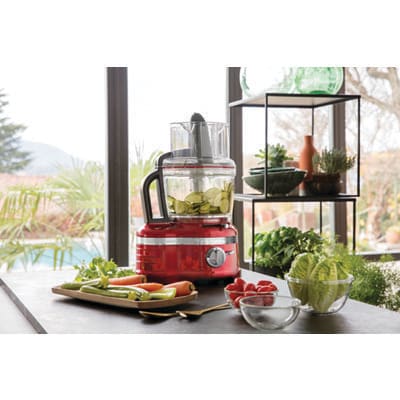 Kitchenaid Food processor 5KFP1644BER Empire red Lifestyle