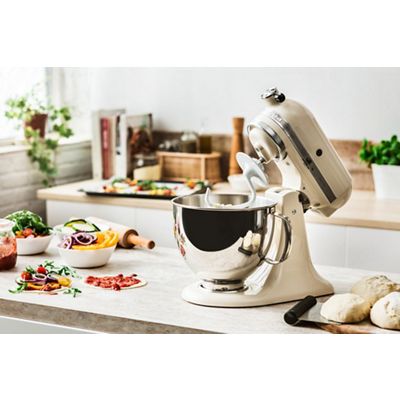 Kitchenaid Food processor 5KSM175PSBAC Almond cream Lifestyle