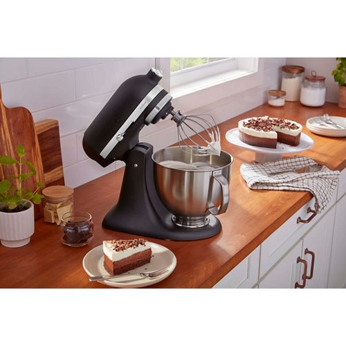 Kitchenaid Food processor 5KSM193ADEBK Cast iron black Lifestyle