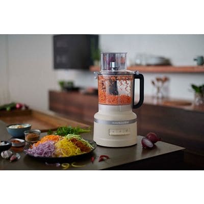 Kitchenaid Food processor 5KFP1319EAC Almendra Lifestyle
