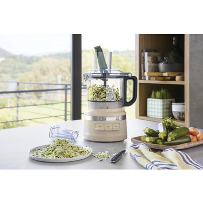 Kitchenaid Food processor 5KFP0719BAC Almond Cream Lifestyle