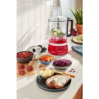 Kitchenaid Food processor 5KFP0921BER Empire red Lifestyle