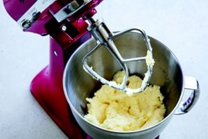 Frusta Piatta Per Planetarie KitchenAid Grandi Dimensioni - In Acciaio Inox, Modello 5K7SFB, Compatibile Con Ciotole 6.6 L E 6.9 L, Lavabile In Lavastoviglie