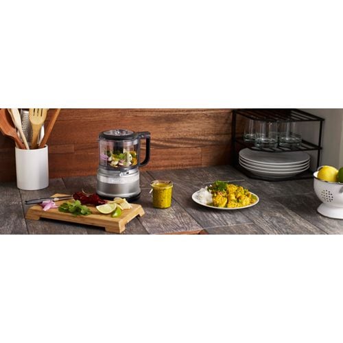 Kitchenaid Chopper 5KFC3516BCU Contour Silver Lifestyle