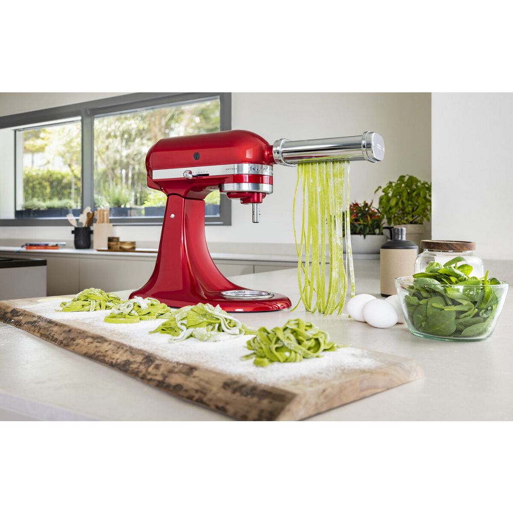 Kitchenaid Machine Ribbon KØKKENMASKINE MED VIPPEHOVED 4,7 L – ARTISAN BY YOU - Rød metallic ...