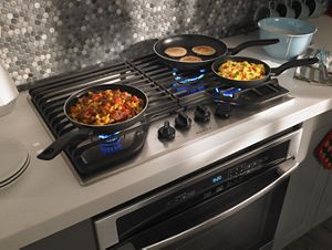 30-inch Gas Cooktop with 4 Burners