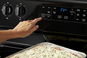 5.3 cu. ft. Whirlpool® electric range with Frozen Bake™ technology