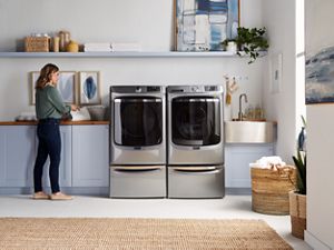 Model: MHW8630HC | Maytag Smart Front Load Washer with Extra Power and 24-Hr Fresh Hold® option - 5.0 cu. ft.