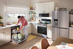 The Cycle Status Indicator lets you countdown to clean dishes